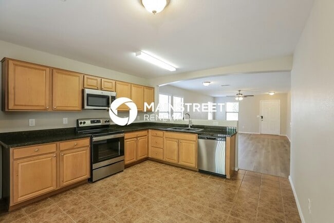 3 Bedroom Pet-Friendly Home in Phoenix, AZ with Main Street Renewal