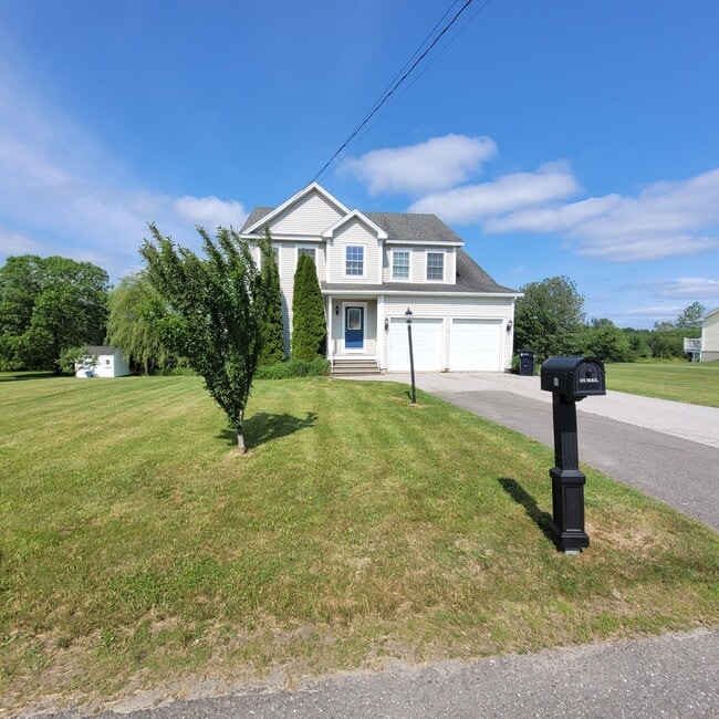 Photo - 96 Lasalle Dr