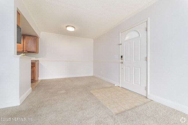 Building Photo - 3737 Loretto Rd Unit 505 Rental