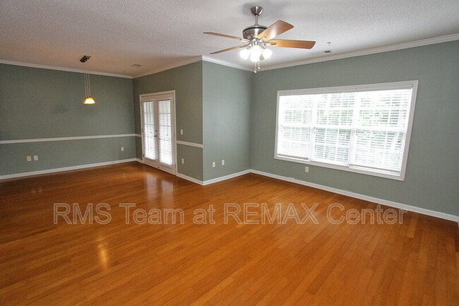 Photo - 3500 Sweetwater Rd