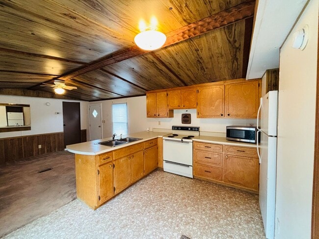 Photo - Mobile Home Unidad Lot 4