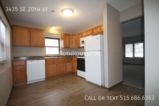 Photo - 3435 SE 20th St