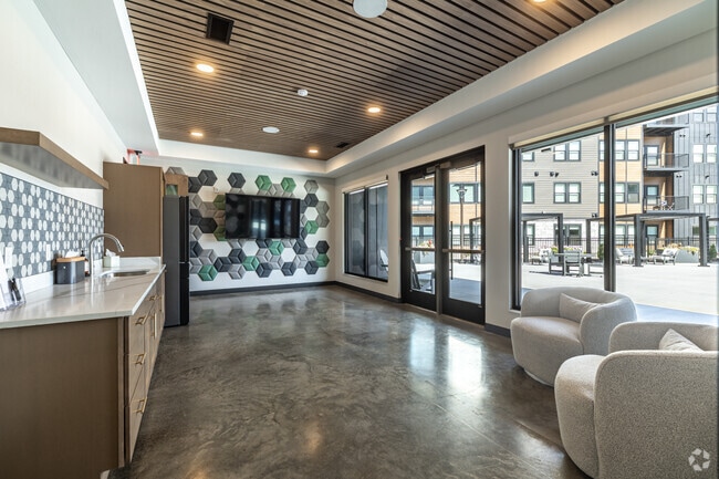 Clubhouse - Party Room