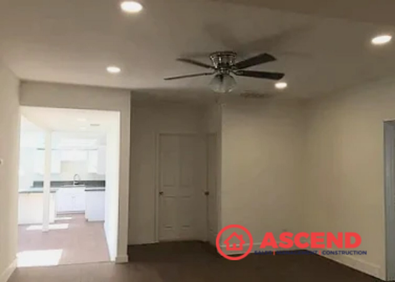 Photo - 404 Decatur St Unit 404 Decatur St