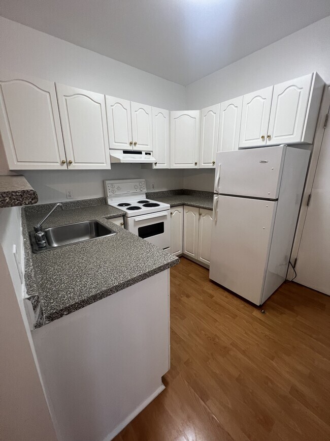 Photo - 362 Friel St Unit 17