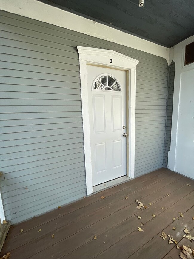 Photo - 909 Merchant St Unit Apt 2