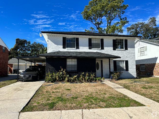 Building Photo - 2700 Prancer St Rental