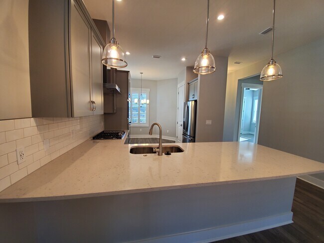 Photo - 48 Lafayette Rd