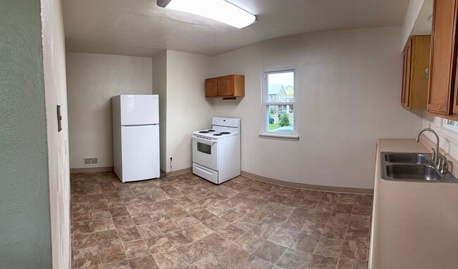 Photo - 1401 Elm St