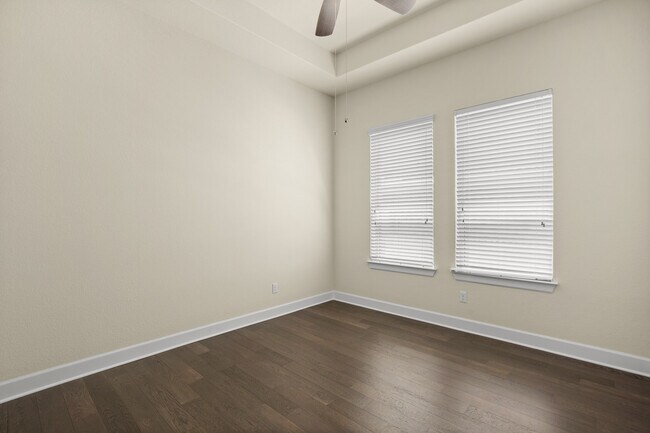 Photo - 20317 Martin Ln