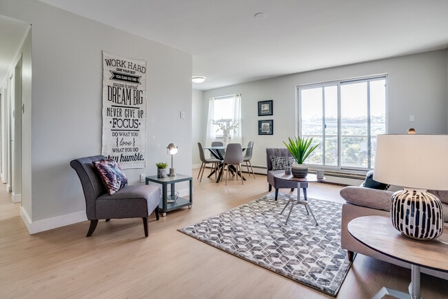 Photo - Mainwell Apartments