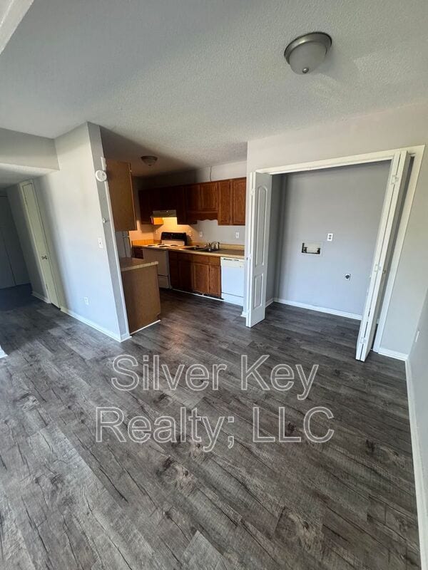 Photo - 311 Sunset Dr Unit 10