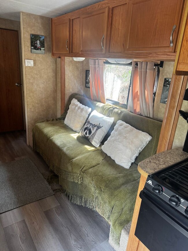 Photo - LONG TERM RENTAL! Camper 5 minutes from Nolin Lake. Unit 3