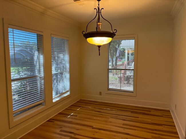 Photo - Cute 3/2 in Quiet Sherman Neighborhood