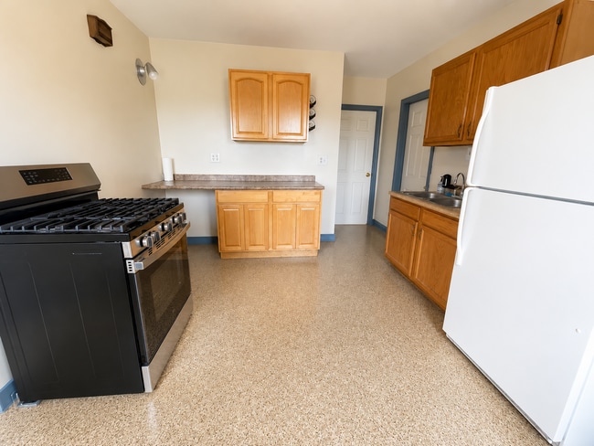 Photo - 5 Malden Terrace Unit 3