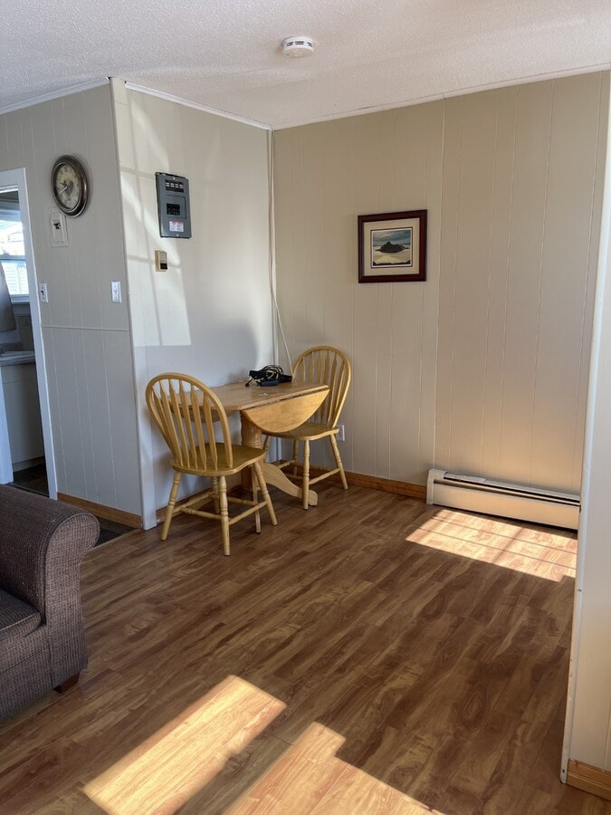 Photo - 115-115 Bayview Dr