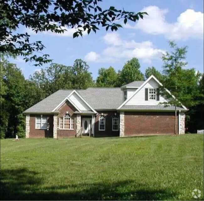 Building Photo - 3709 Woodburn Dr Rental