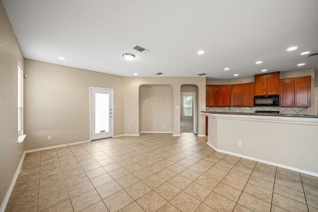Photo - 4 Bedroom/2.5 Bath Mustang Valley Subdivision