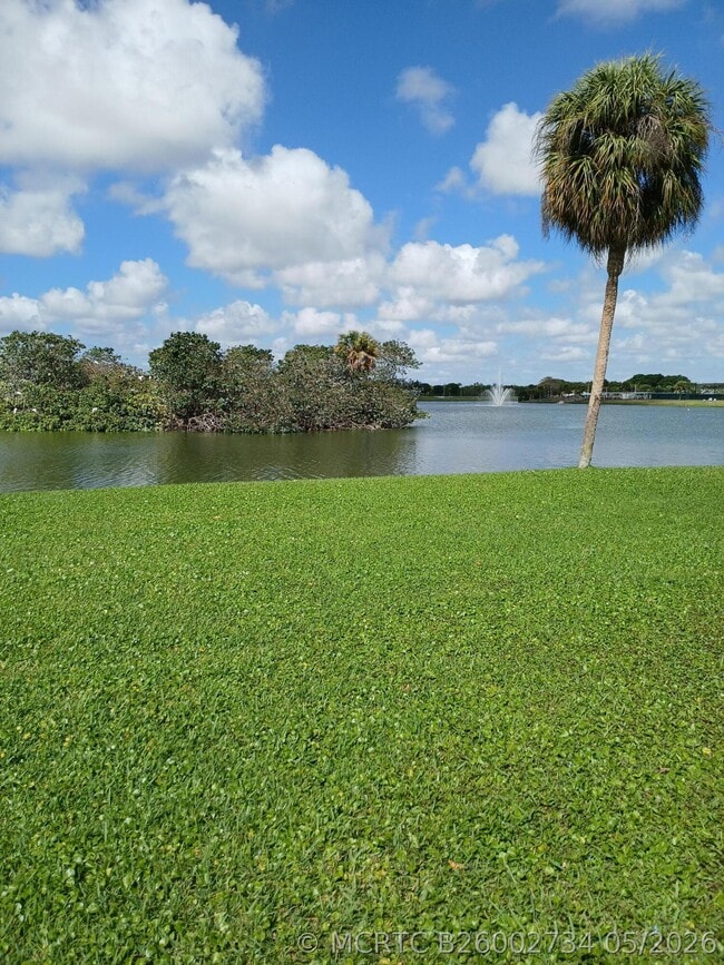 Photo - 92 Seville Dr