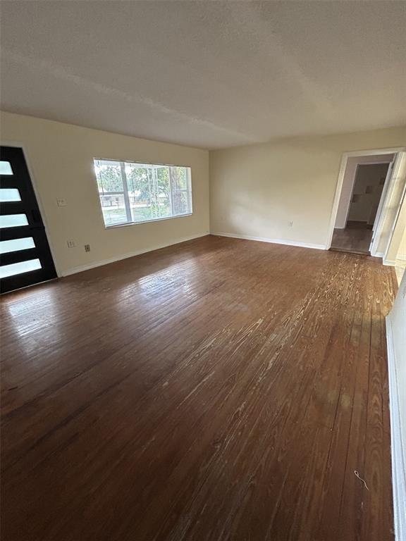 Photo - 2899 E Crooked Lake Dr