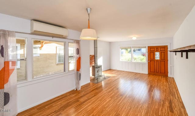 Photo - 5259 Aldama St