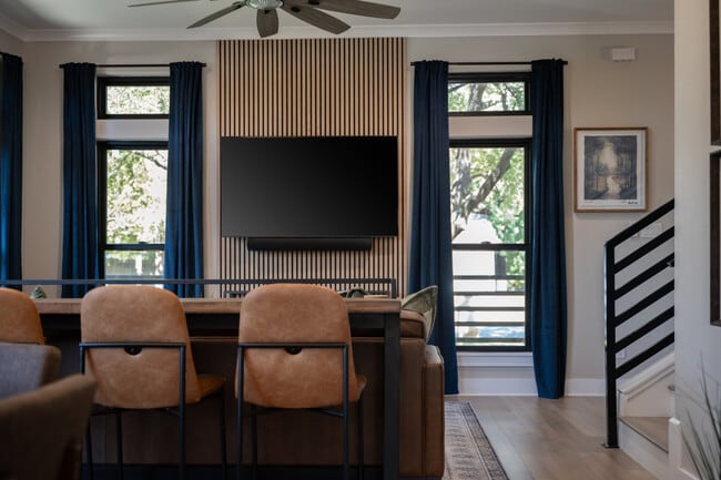 Photo - 100 Moss St Unidad ID1071606P