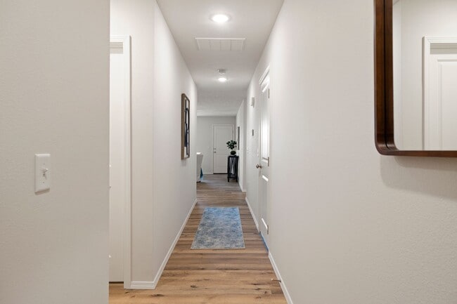 Photo - Newly built 3 bedroom-Westbury Gardens!