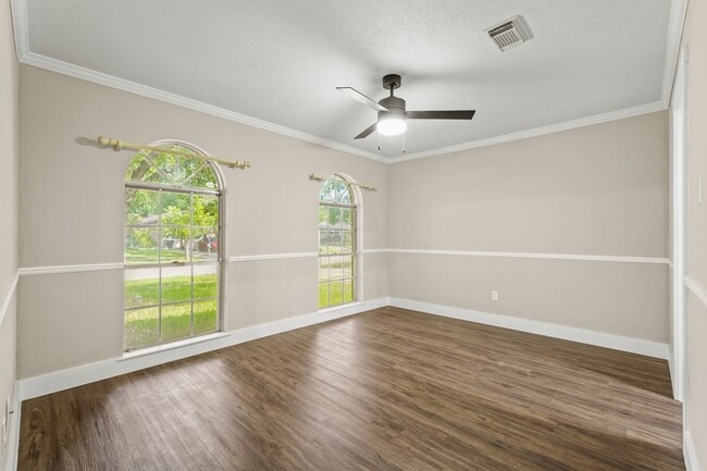 Photo - 13755 Drakewood Dr
