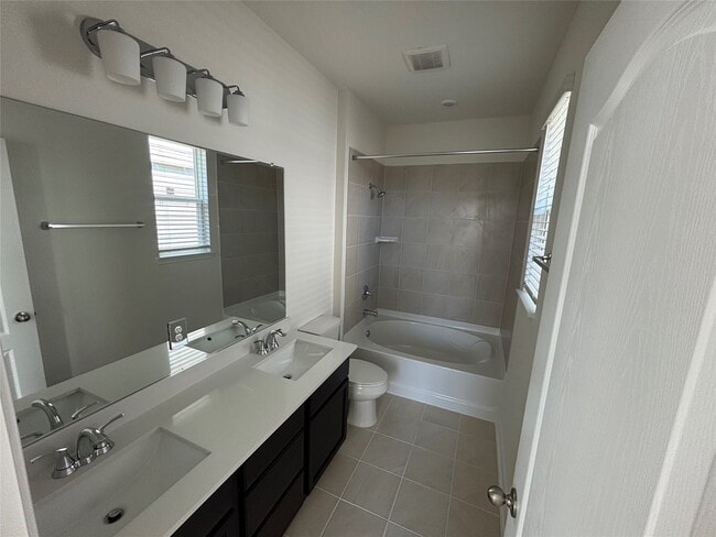 Photo - 2823 Lyra Ct