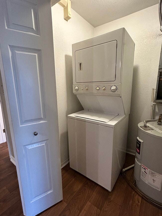 Photo - Southridge Commons