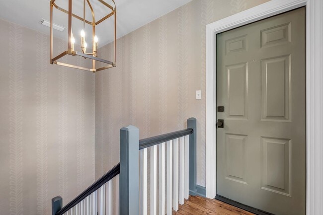 Photo - 1504 Isabel Ct Unit # 2