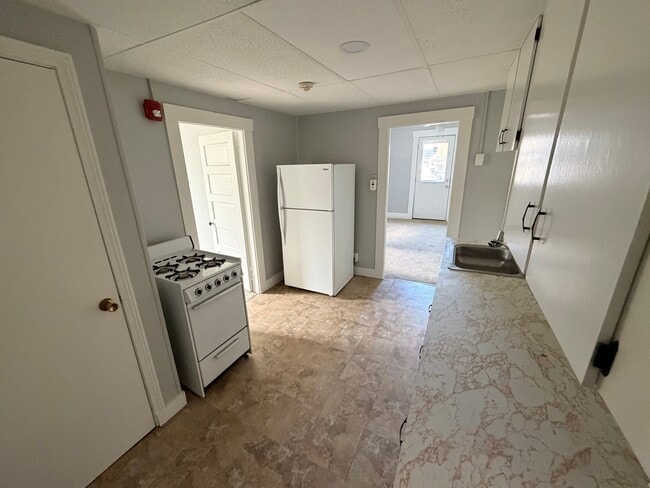 Photo - 30 Riverdale Ave Unit 6