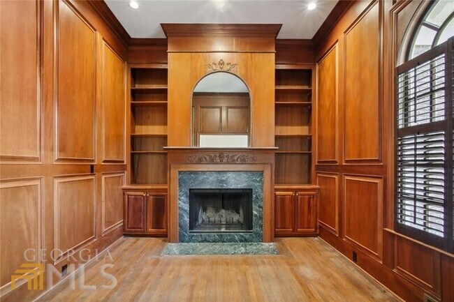 Photo - 2770 Carmon on Wesley NW