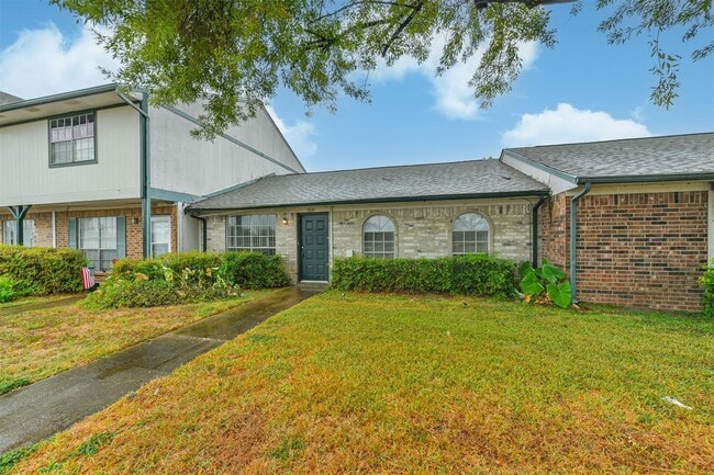 Photo - 1231 Lyric Ln Unit 129