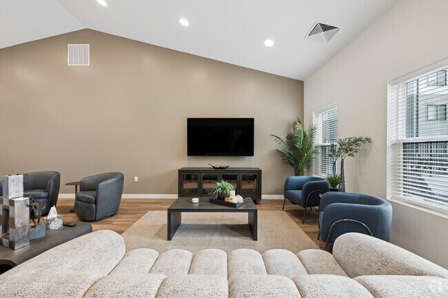 Clubhouse Lounge
