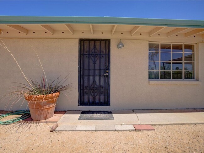 Photo - 2 Bedroom 1 Bathroom