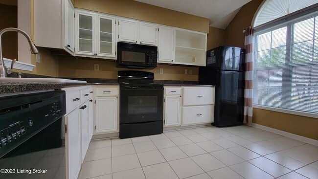 Photo - 10520 Bay Pointe Ct