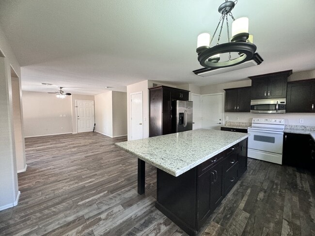 Photo - 9138 W Ross Ave