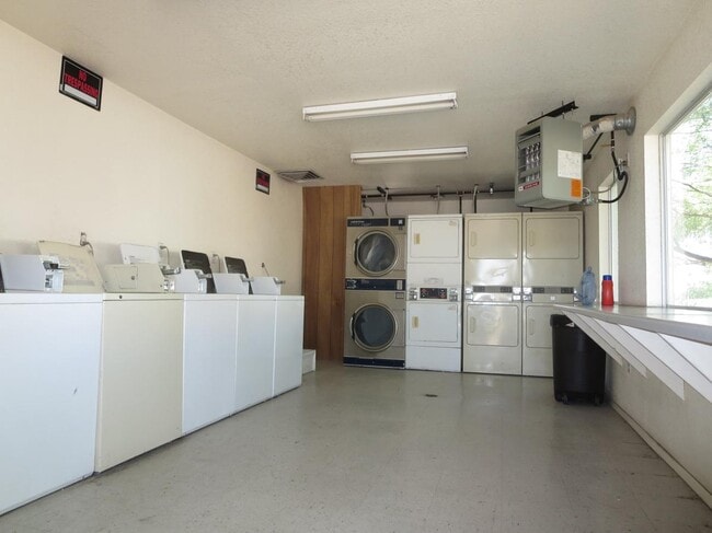 Photo - 6250 Partello St Unit 12