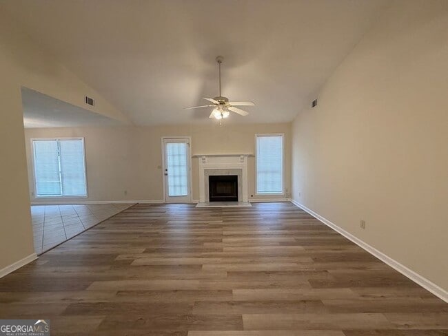 Photo - 414 Saddle Shoal Trail