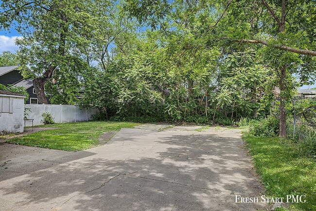 Photo - 851 Park St SW Unit #2