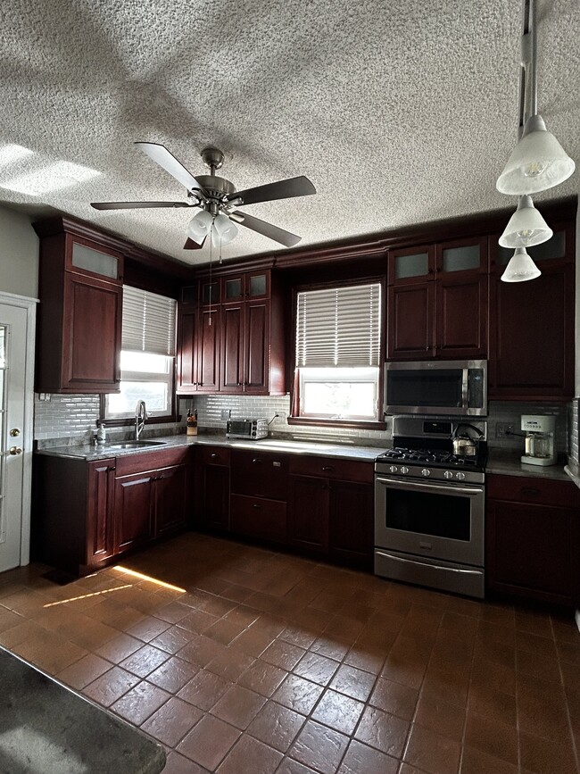 Photo - 102 S Dover Ave