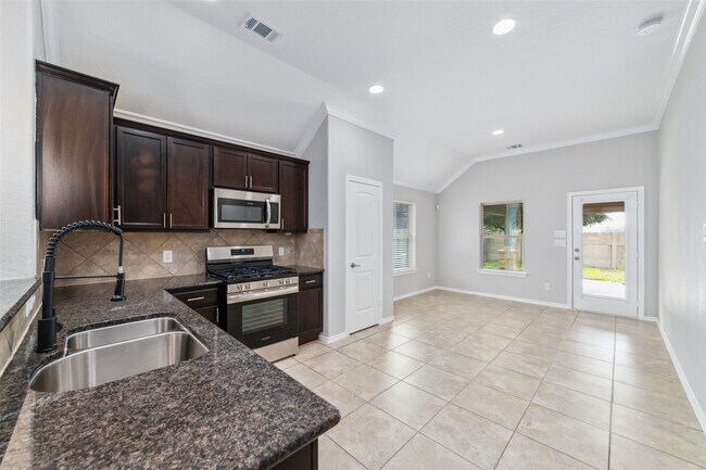 Photo - 6834 Pear Point Ln