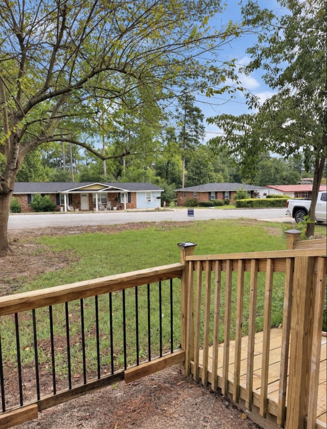 1114 Terrace Cir