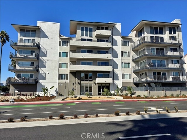 Photo - 230 S Catalina Ave Unidad 107