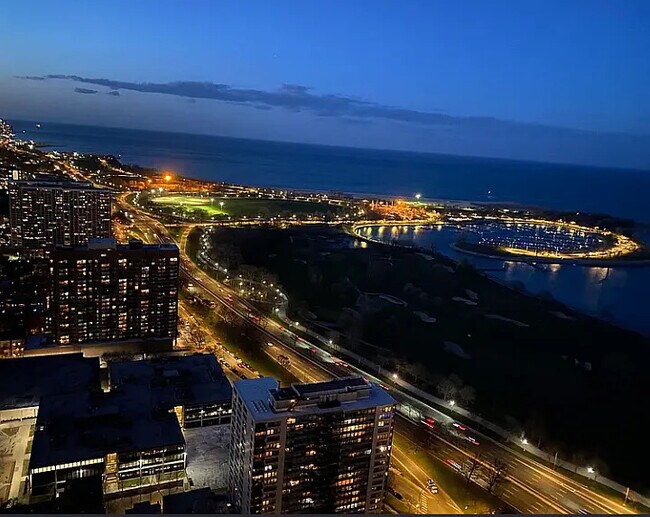 Photo - 655 W Irving Park Rd Unit 5108