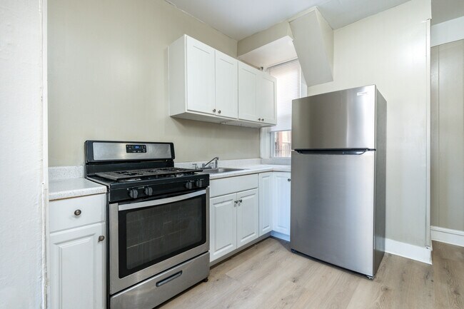 Photo - 3864 W Girard Ave Unit 2nd Floor - B1-B2