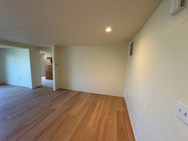 Photo - 1048/A/ Unit 1048/A/938