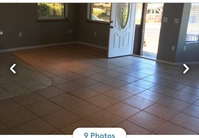 1032 NW Nye St Unidad Upper Unit