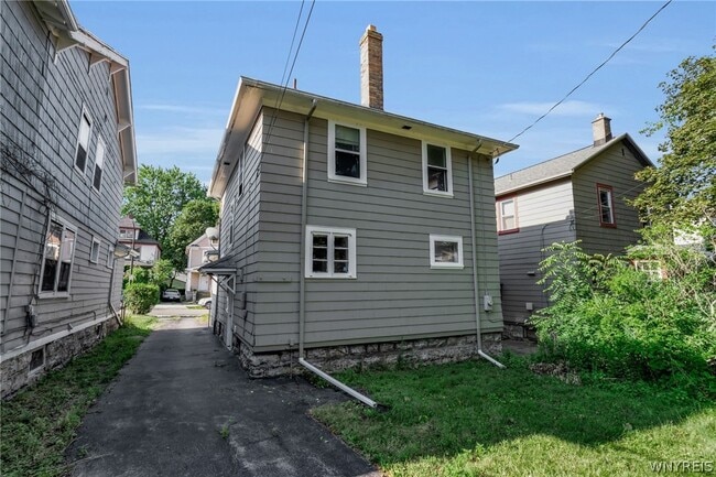 Photo - 69 W Northrup Pl
